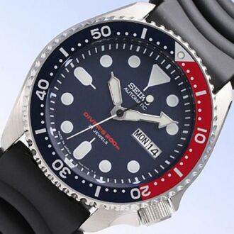 Seiko Automatic Screw Down Crown 200M Divers Watch SKX009J1 Made in Japan