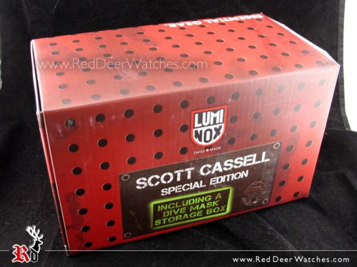 BUY Luminox Scott Cassell Special Edition 3 extra Bands and
