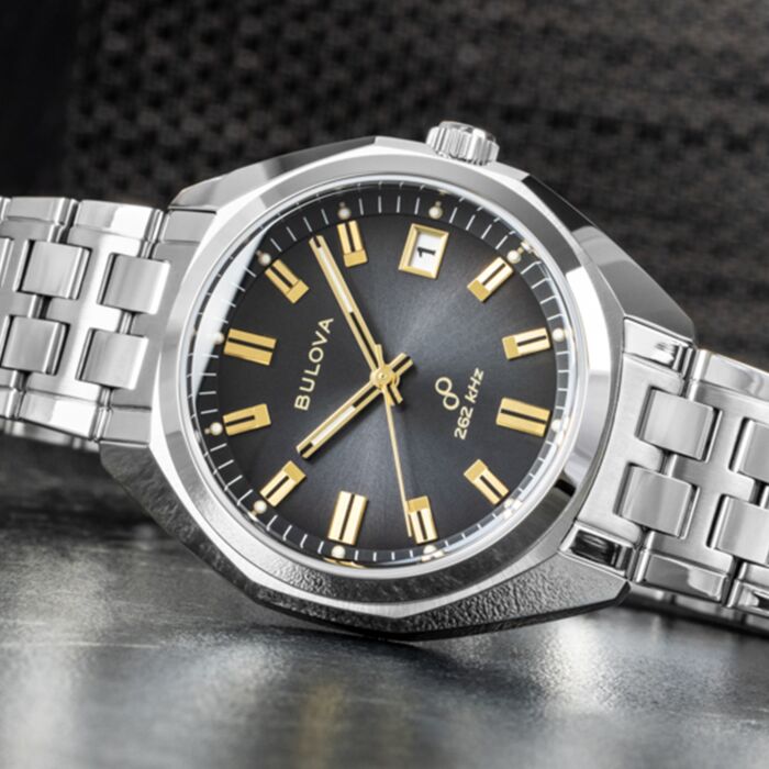 Bulova Classic Precisionist Jet Star 262kHz Quartz Watch 96B415