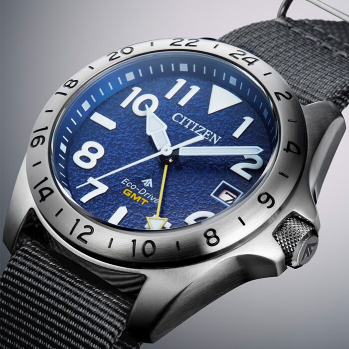 Citizen Promaster Land GMT Eco-Drive Sapphire Nylon Blue 200M