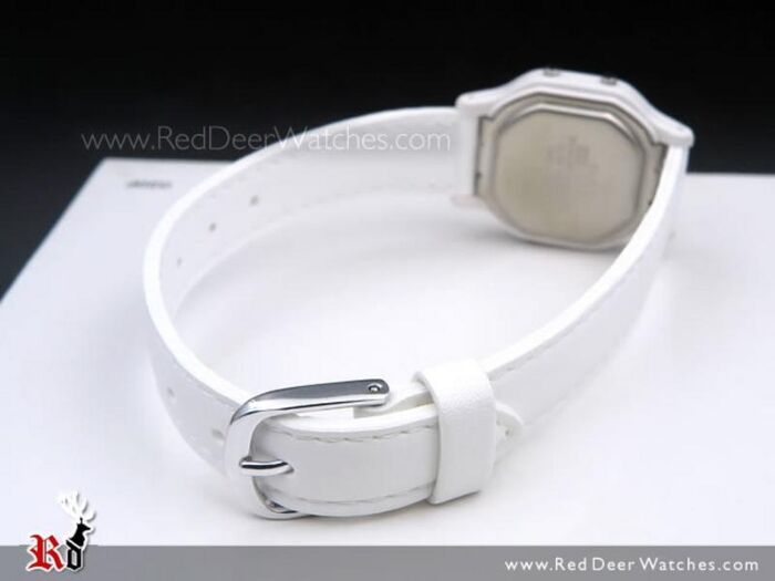 CASIO LA-11WL-7ACF ホワイト デジタル腕時計　レディース CASIO Minimalistic Small Watch White Digital LA-11WL-7A