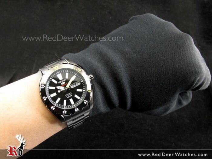 BUY Seiko 5 Automatic 4R36 All Black Mens Sport Watch SRP363J1