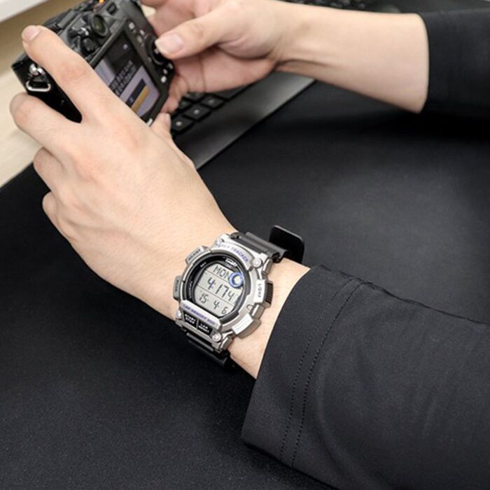 Casio WS 2100H 1A2 Youth Digital Resin Strap 100m Men Watch Blue