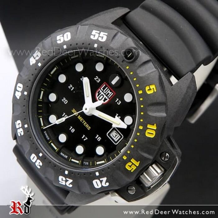 Luminox Scott Cassell 300M Deep Dive CARBONOX Sapphire Watch
