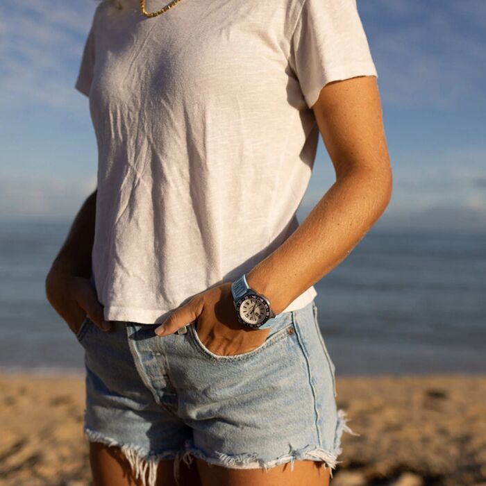 Luminox Pacific Diver Sapphire Mother Of Pearl Dial 39mm Diver